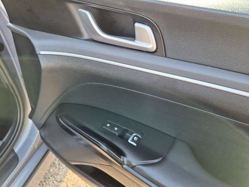 Used 2021 Kia K5 LXS FWD image 26