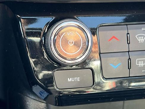 Used 2023 Jeep Compass Trailhawk w/ Trailhawk Elite Group AWD/4WD image 32