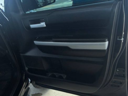 Used 2021 Toyota Tundra SR5 w/ SR5 Leather Package RWD image 19