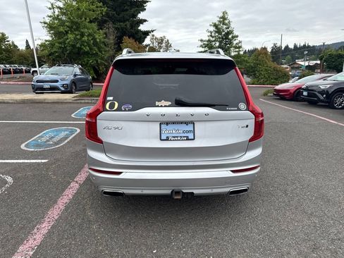 Used 2017 Volvo XC90 T6 Momentum w/ Vision Package AWD/4WD image 7