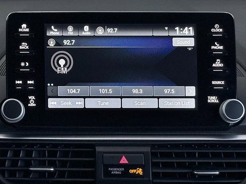 Used 2022 Honda Accord Hybrid image 14