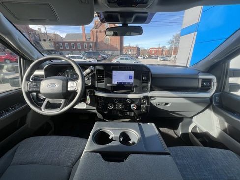 Used 2024 Ford F250 XLT w/ Snow Plow Prep Package image 21