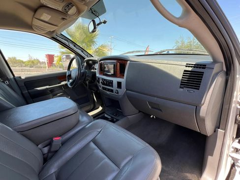 Used 2006 Dodge Ram 2500 Truck Laramie AWD/4WD image 23