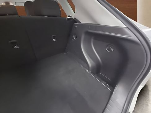 Certified 2024 Hyundai Kona SEL AWD/4WD image 20
