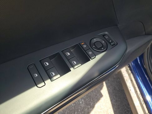 New 2026 Kia K4 FWD image 9