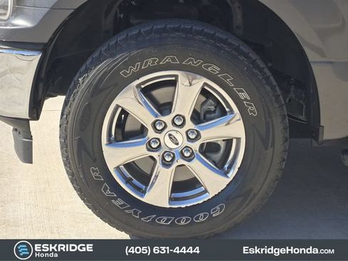 Used 2018 Ford F150 XLT w/ Equipment Group 302A Luxury AWD/4WD image 13