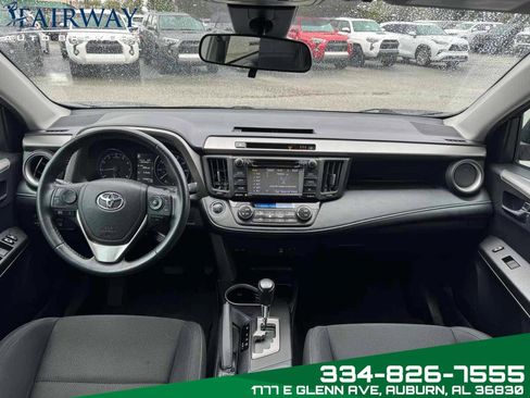 Used 2018 Toyota RAV4 XLE image 26