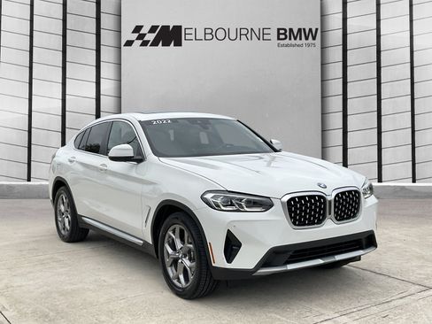 Used 2022 BMW X4 xDrive30i AWD/4WD image 1