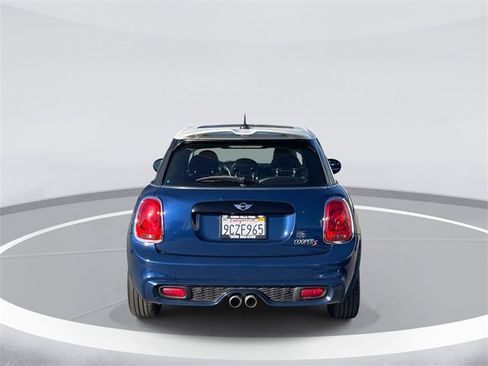 Used 2018 MINI Cooper S image 6