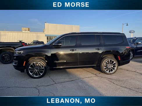 Used 2023 Jeep Wagoneer Series III w/ Premium Group I image 10