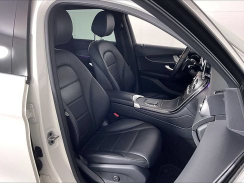 Certified 2022 Mercedes-Benz GLC 300 4MATIC image 7