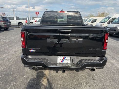 New 2026 RAM 1500 4x4 Crew Cab image 4