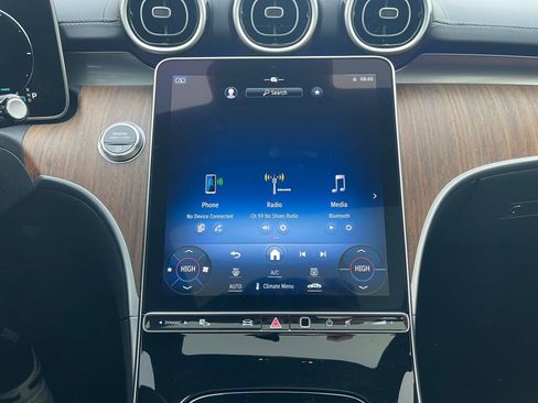 Used 2024 Mercedes-Benz C 300 4MATIC Sedan image 8