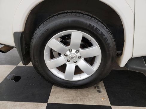 Used 2010 Nissan Armada Titanium w/ DVD Entertainment Pkg image 50