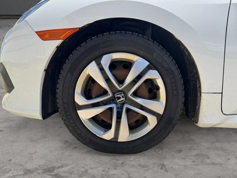 Used 2017 Honda Civic LX image 9