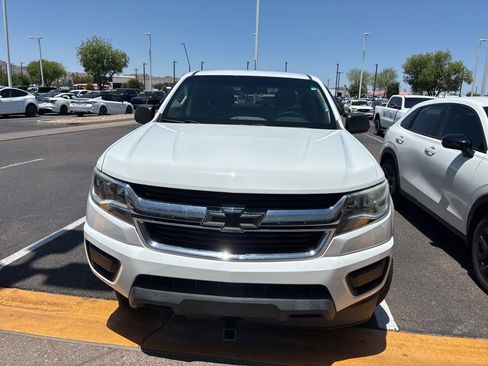 Used 2019 Chevrolet Colorado W/T w/ WT Convenience Package RWD image 2