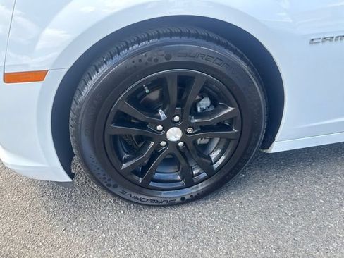 Used 2015 Chevrolet Camaro LS RWD image 9