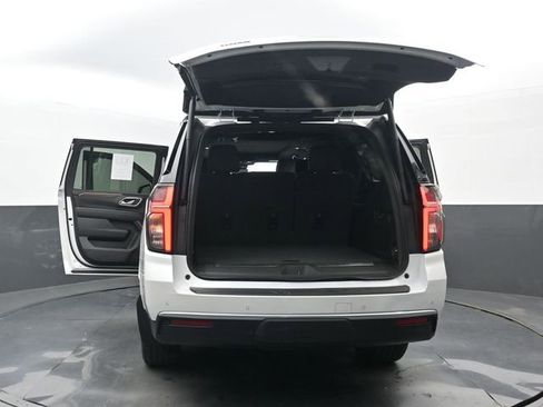 Used 2024 Chevrolet Suburban High Country w/ Max Trailering Package AWD/4WD image 36