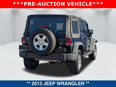Used 2013 Jeep Wrangler Unlimited Sport AWD/4WD image 5