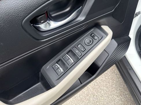 Used 2023 Honda Accord LX image 10