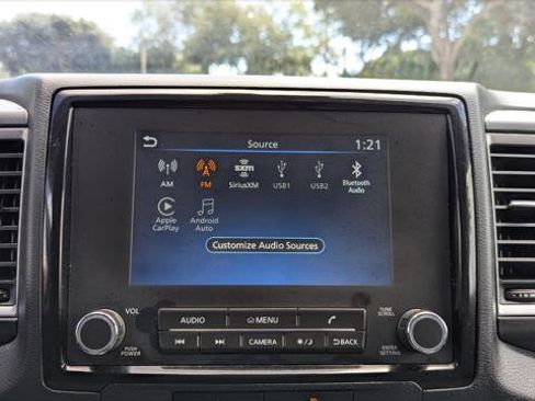 Used 2022 Nissan Frontier SV image 29