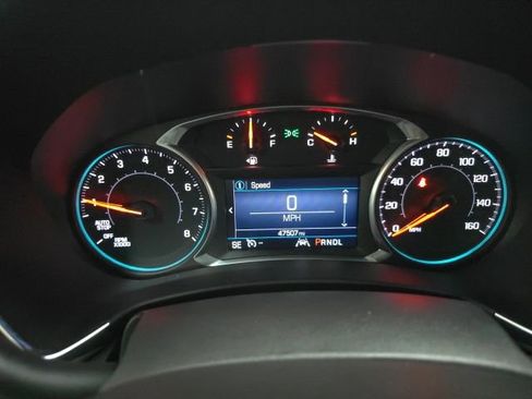 Used 2021 Chevrolet Equinox LT image 24