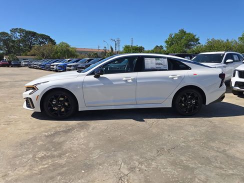 New 2026 Kia K5 GT-Line FWD image 5