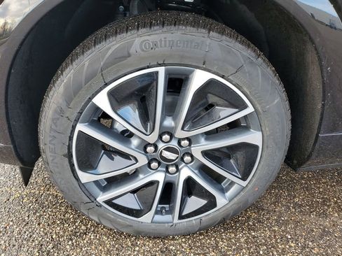 New 2026 Cadillac Optiq Sport 1 image 33