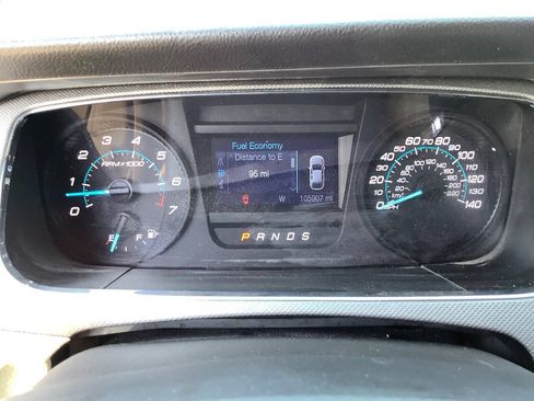 Used 2016 Ford Taurus SE FWD image 41