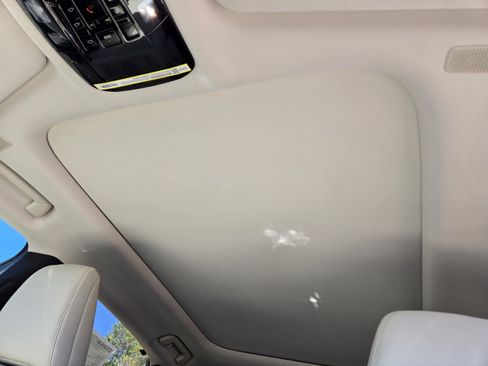 New 2026 Lexus RX 450h AWD image 7
