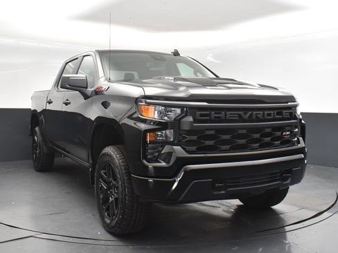 New 2026 Chevrolet Silverado 1500 Custom Trail Boss w/ Turbomax Blackout Package image 9