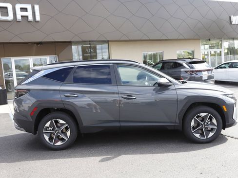 New 2026 Hyundai Tucson SEL AWD/4WD image 2