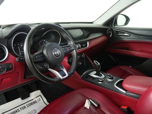 Used 2021 Alfa Romeo Stelvio Sprint w/ Nero Edizione image 12
