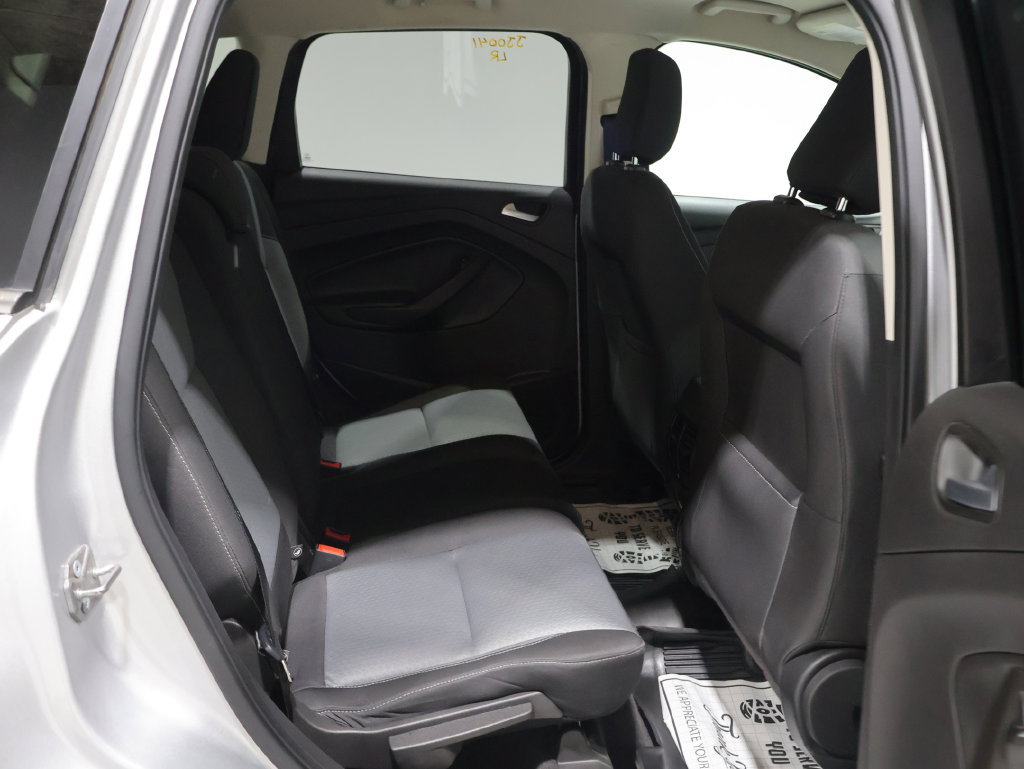 Used 2018 Ford Escape SE w/ SE Sync 3 Package AWD/4WD image 24