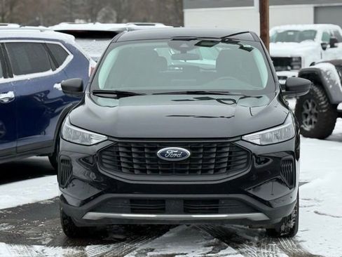 Certified 2023 Ford Escape AWD image 34