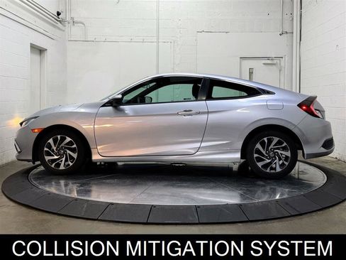 Used 2019 Honda Civic LX image 5
