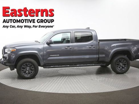 Used 2020 Toyota Tacoma SR5 AWD/4WD image 59