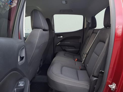 Used 2019 Chevrolet Colorado LT image 14