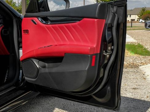 Used 2022 Maserati Quattroporte Trofeo image 50