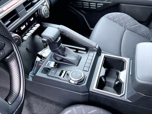 New 2026 Toyota Tacoma SR5 AWD/4WD image 7