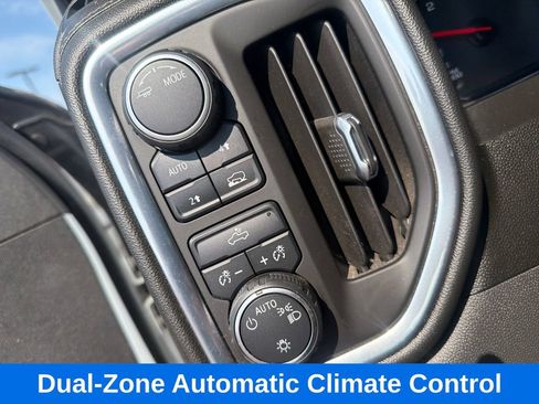Used 2021 Chevrolet Silverado 1500 LT AWD/4WD image 19