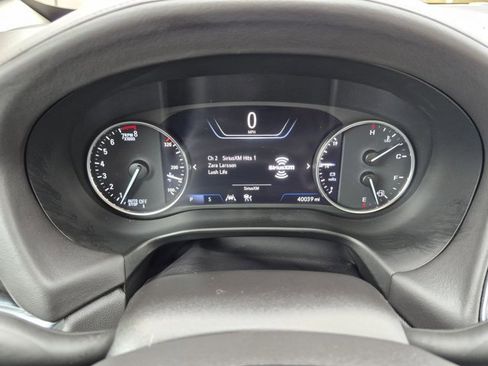 Used 2023 Buick Enclave Avenir w/ Avenir Technology Package AWD/4WD image 12