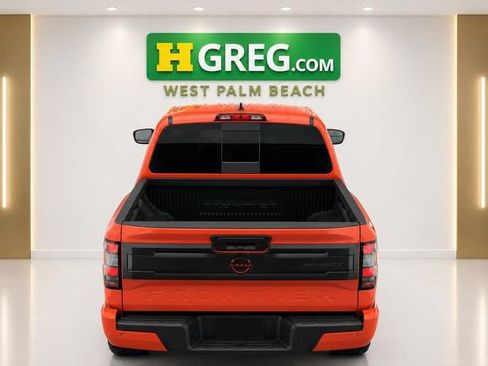Used 2025 Nissan Frontier PRO-4X w/ Interior Protection Package AWD/4WD image 8