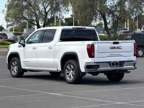 Used 2025 GMC Sierra 1500 SLT AWD/4WD image 6