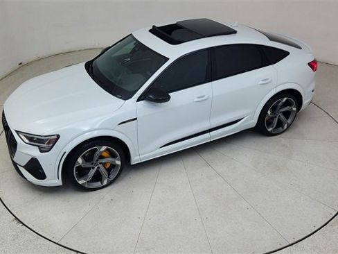 Used 2023 Audi e-tron S Prestige w/ Prestige Package image 78