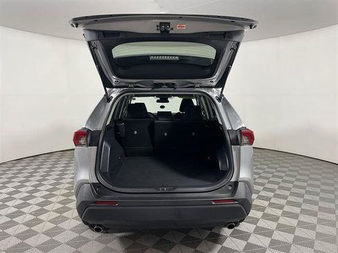 Certified 2019 Toyota RAV4 LE AWD/4WD image 21