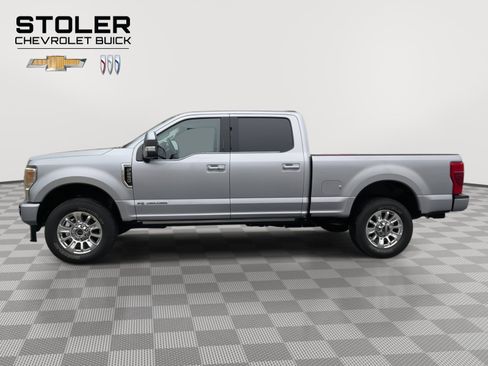 Used 2021 Ford F250 Limited image 2