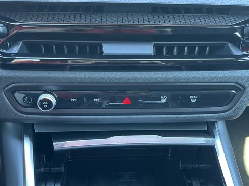 New 2026 BMW 330i Sedan w/ Premium Package image 6