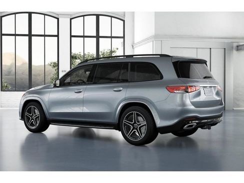 New 2026 Mercedes-Benz GLS 450 4MATIC image 30