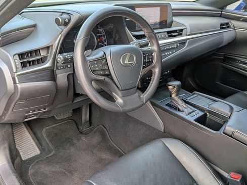 Used 2020 Lexus ES 350 w/ Premium Package image 30